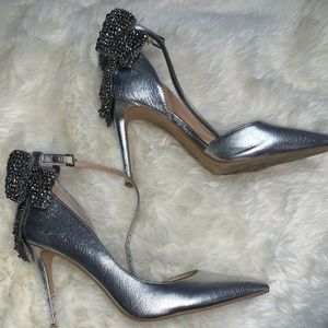 Silver Damond bow high heels